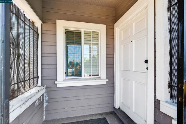 2138 Market Ave, San Pablo, CA 94806