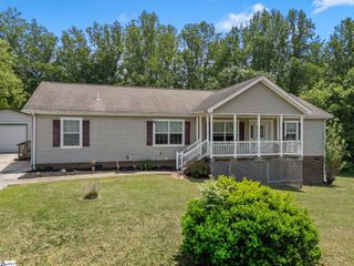 111 Owens Drive, Inman, SC 29349