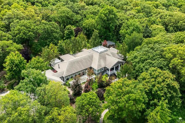 630 S Scenic Drive, Manhattan, KS 66503