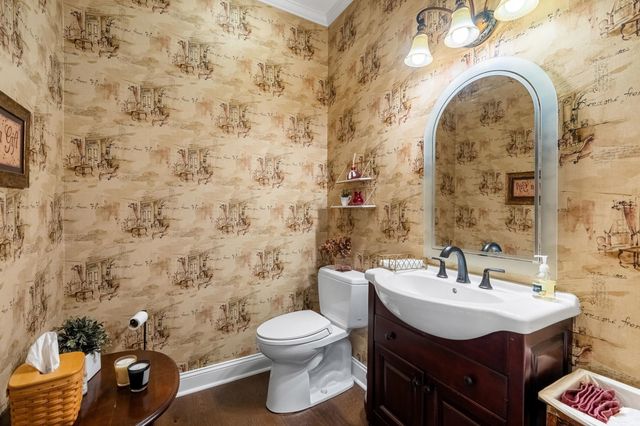 630 S Scenic Drive, Manhattan, KS 66503
