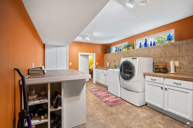 630 S Scenic Drive, Manhattan, KS 66503
