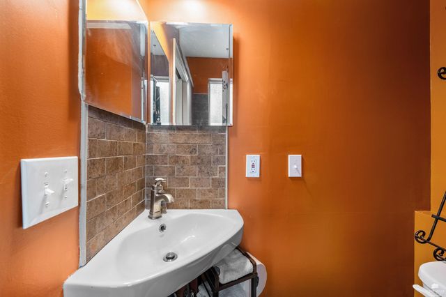 630 S Scenic Drive, Manhattan, KS 66503