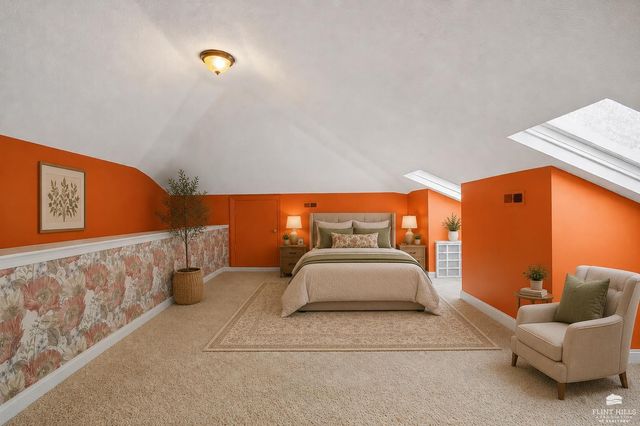 630 S Scenic Drive, Manhattan, KS 66503