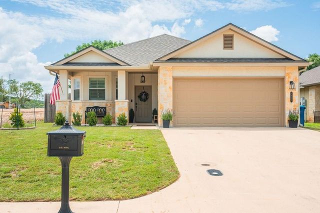1901 Weston Loop, Kerrville, TX 78028