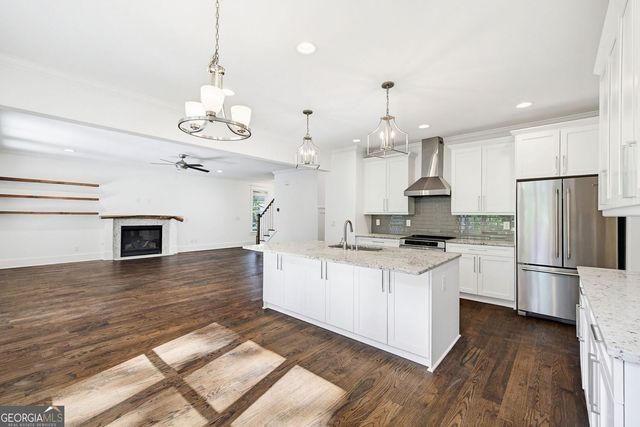 1067 Vista Trail NE, Atlanta, GA 30324
