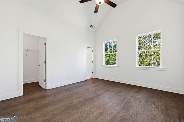 1067 Vista Trail NE, Atlanta, GA 30324