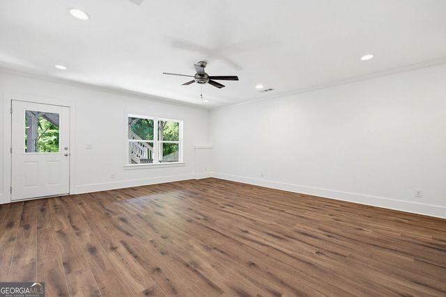 1067 Vista Trail NE, Atlanta, GA 30324