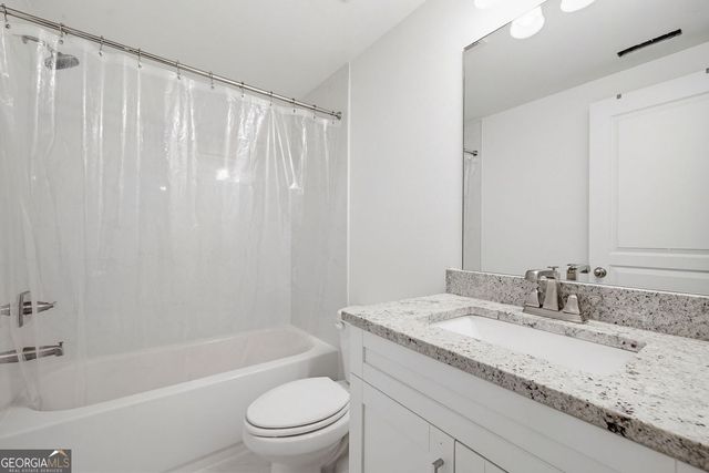 1067 Vista Trail NE, Atlanta, GA 30324