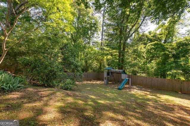 1067 Vista Trail NE, Atlanta, GA 30324