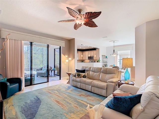 101 LOS GATOS PL, Poinciana, FL 34759