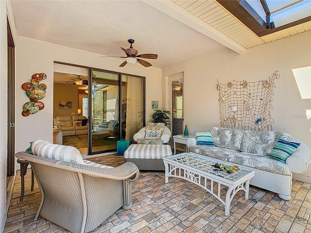 101 LOS GATOS PL, Poinciana, FL 34759