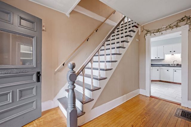 376 Portland Street, St. Johnsbury, VT 05819