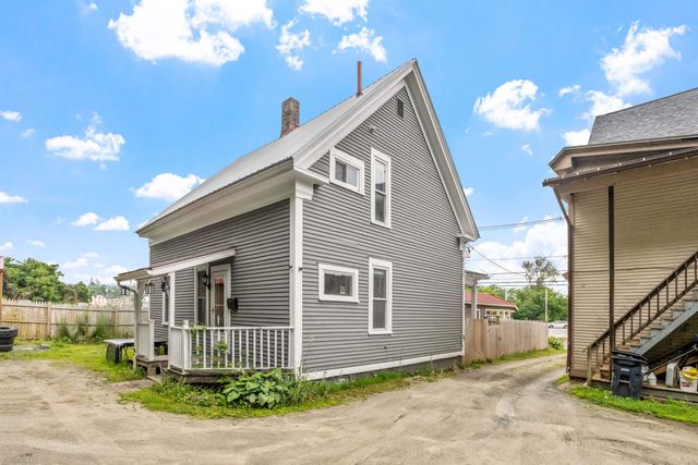 376 Portland Street, St. Johnsbury, VT 05819
