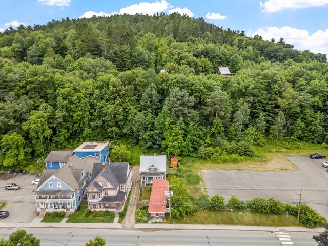 376 Portland Street, St. Johnsbury, VT 05819