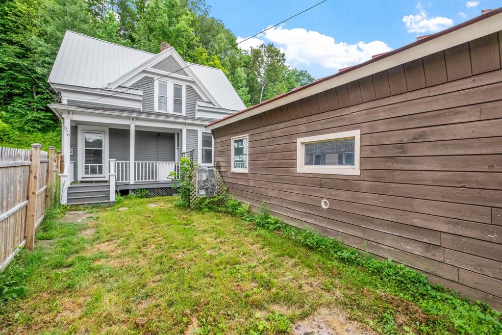 376 Portland Street, St. Johnsbury, VT 05819