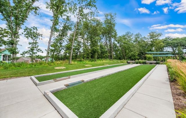 1205 Ardmoor Drive, Crystal Lake, IL 60012