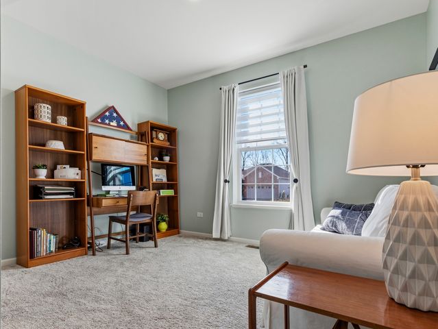 1205 Ardmoor Drive, Crystal Lake, IL 60012