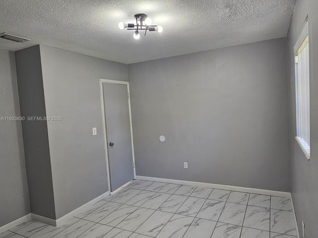 9362 SW 168th St 0, Palmetto Bay, FL 33157