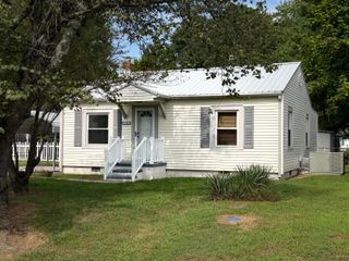 2707 Fairmont Street, Paducah, KY 42003