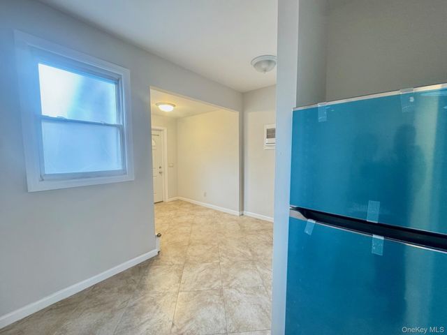 164-36 77th Road, Fresh Meadows, NY 11366