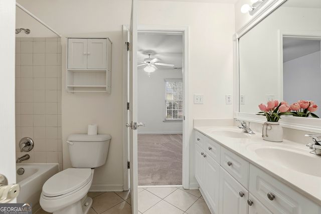 27 Greenwood Court, Newnan, GA 30265