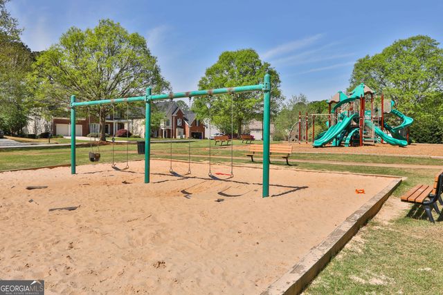 27 Greenwood Court, Newnan, GA 30265