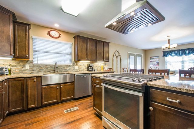 31 Flintwood Drive, Little Rock, AR 72227