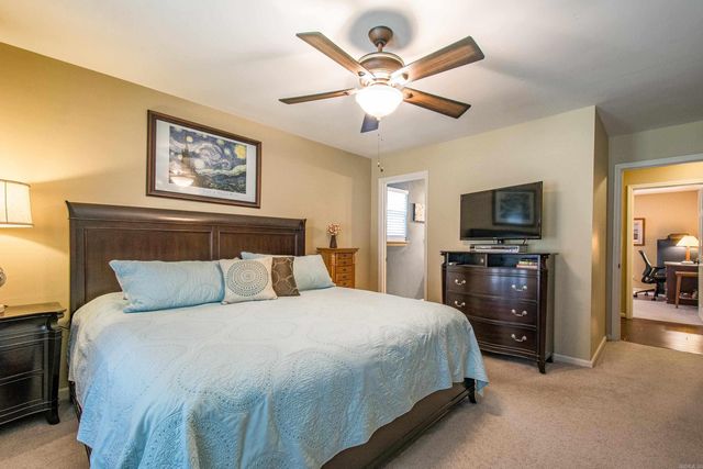 31 Flintwood Drive, Little Rock, AR 72227