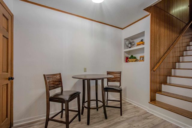 31 Flintwood Drive, Little Rock, AR 72227