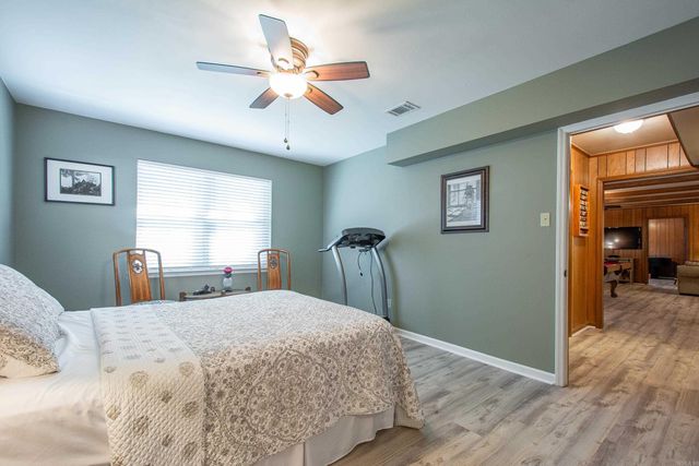 31 Flintwood Drive, Little Rock, AR 72227