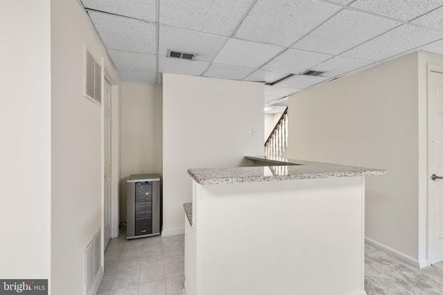 121 LAZY HOLLOW DR, Gaithersburg, MD 20878