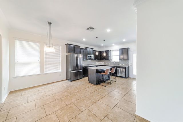 10300 Bennet Drive, Mckinney, TX 75072