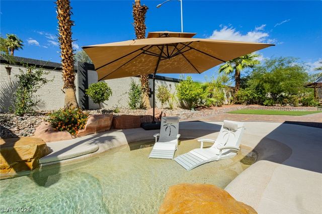 3125 Shadowleaf Court, Las Vegas, NV 89117