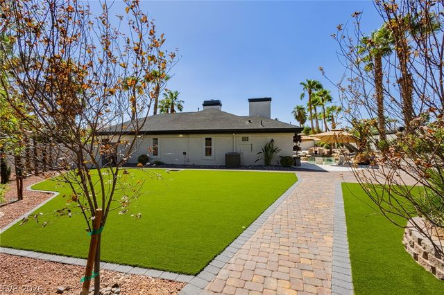 3125 Shadowleaf Court, Las Vegas, NV 89117