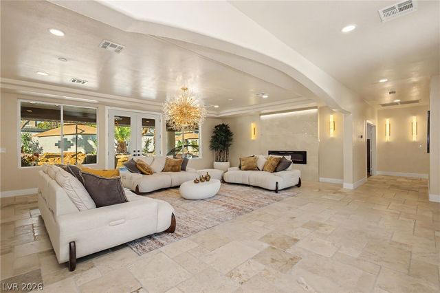 3125 Shadowleaf Court, Las Vegas, NV 89117