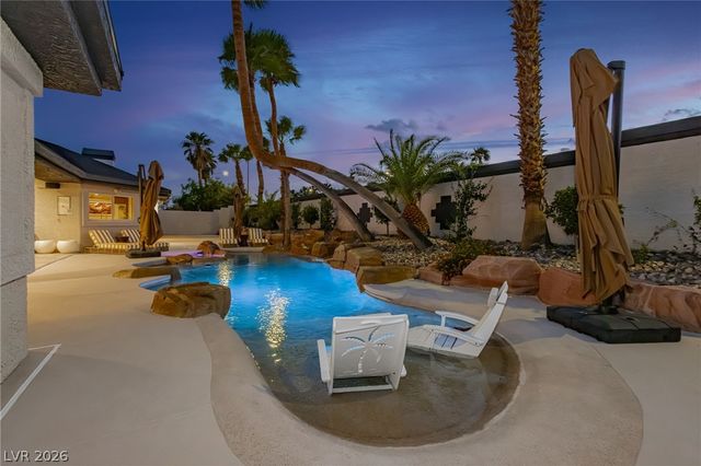3125 Shadowleaf Court, Las Vegas, NV 89117