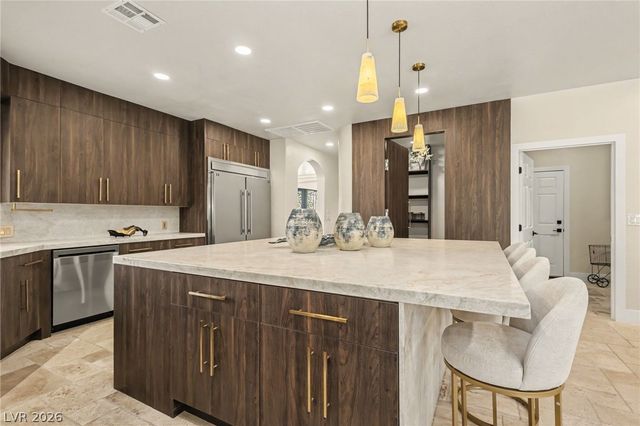 3125 Shadowleaf Court, Las Vegas, NV 89117