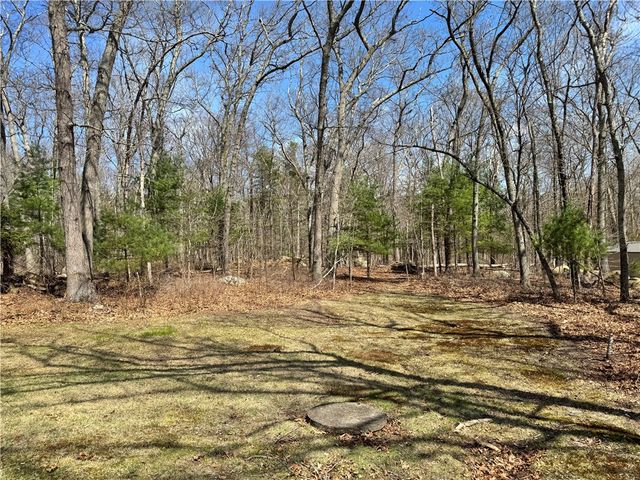14 Cooke Drive, Scituate, RI 02857