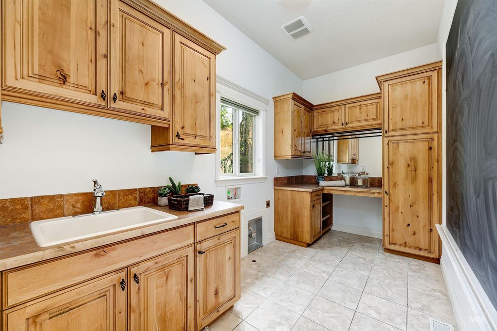 1450 E Covey Run Ct, Eagle, ID 83616 photo 25