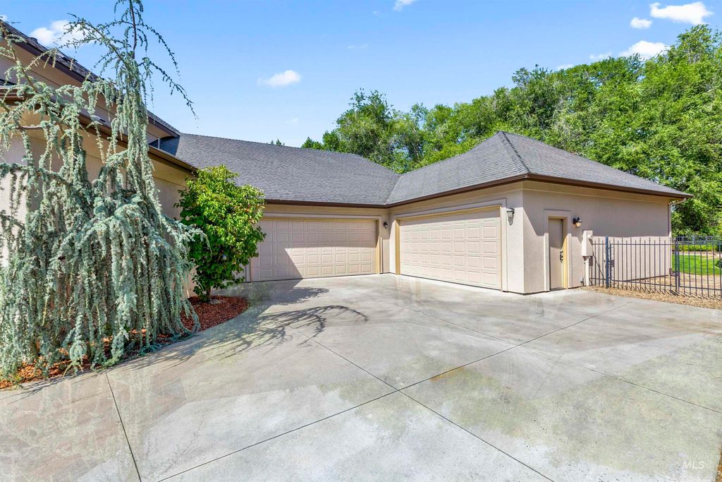 1450 E Covey Run Ct, Eagle, ID 83616 photo 47