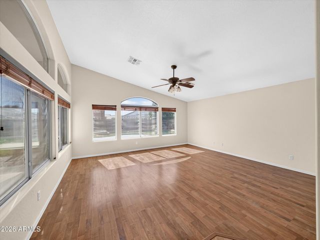 4209 W WAHALLA Lane, Glendale, AZ 85308