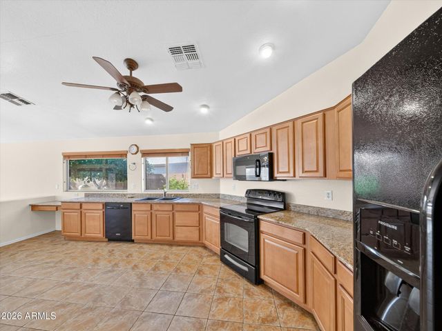 4209 W WAHALLA Lane, Glendale, AZ 85308