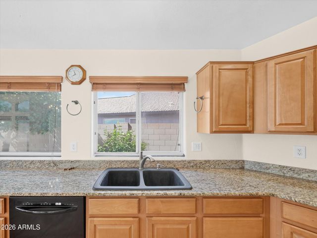 4209 W WAHALLA Lane, Glendale, AZ 85308