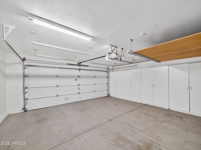 4209 W WAHALLA Lane, Glendale, AZ 85308