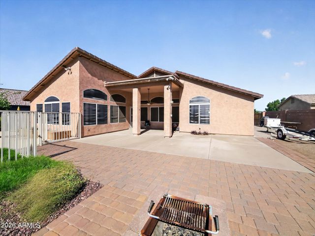 4209 W WAHALLA Lane, Glendale, AZ 85308