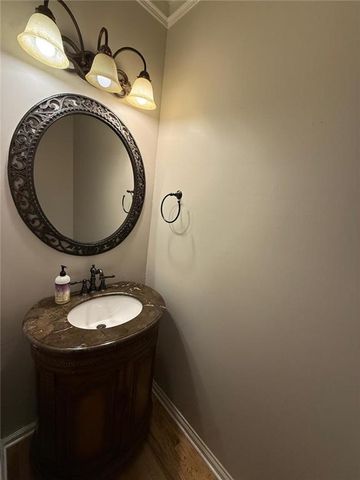 5697 Frontier Walk Lane, Buford, GA 30518