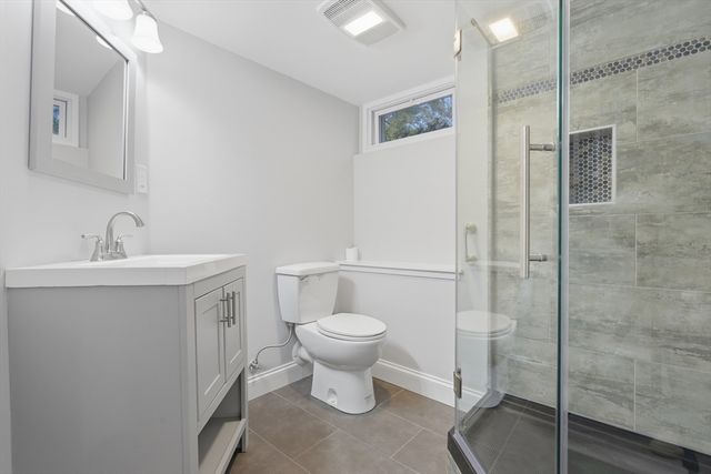 8 Junior Ter, Randolph, MA 02368