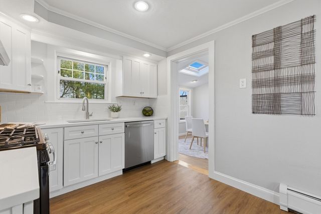 8 Junior Ter, Randolph, MA 02368