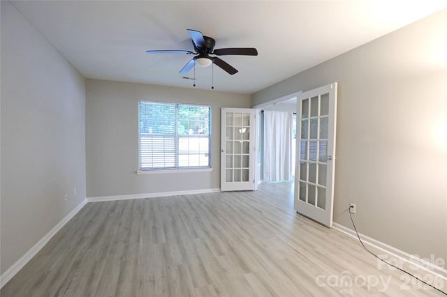5909 Amity Springs Drive, Charlotte, NC 28212