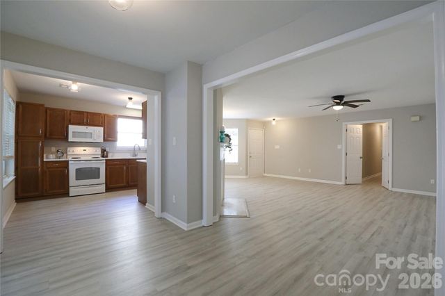 5909 Amity Springs Drive, Charlotte, NC 28212